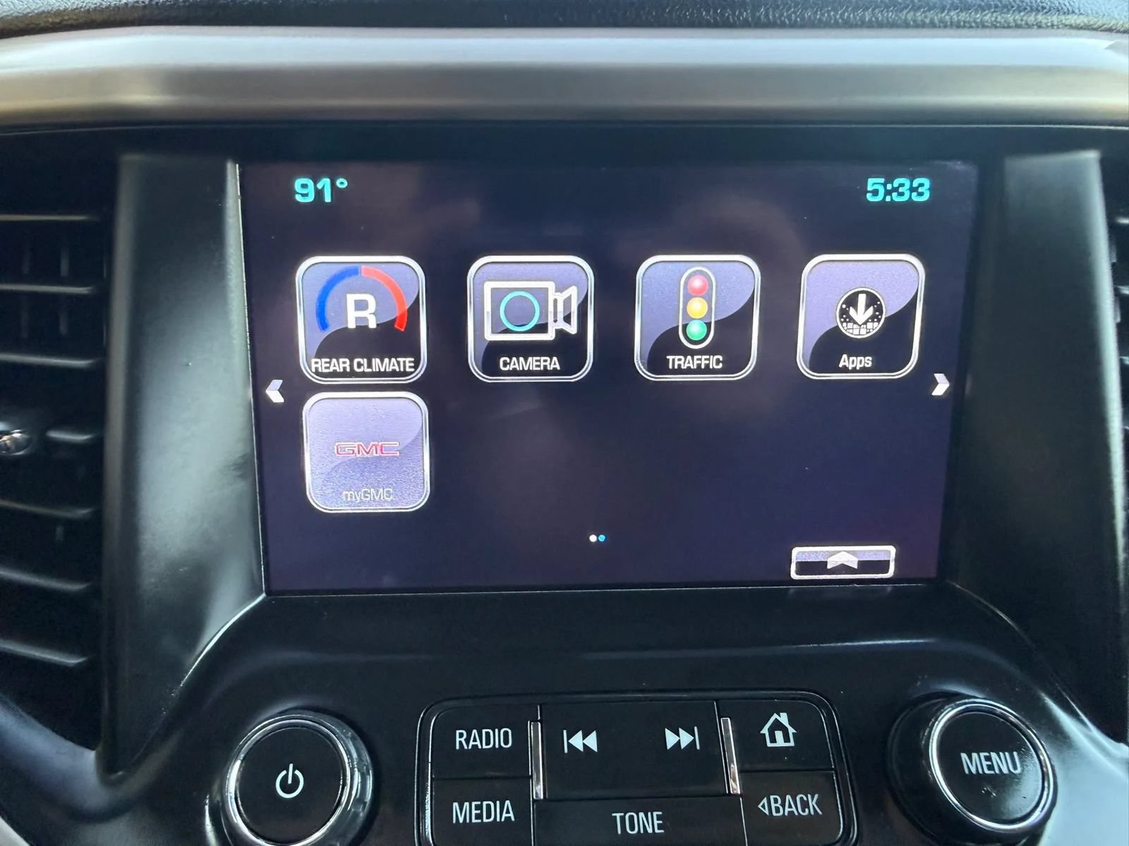 Used 2019 GMC Acadia Denali w/ Technology Package FWD image 43