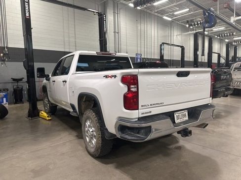 Used 2024 Chevrolet Silverado 3500 W/T w/ WT Convenience Package image 17