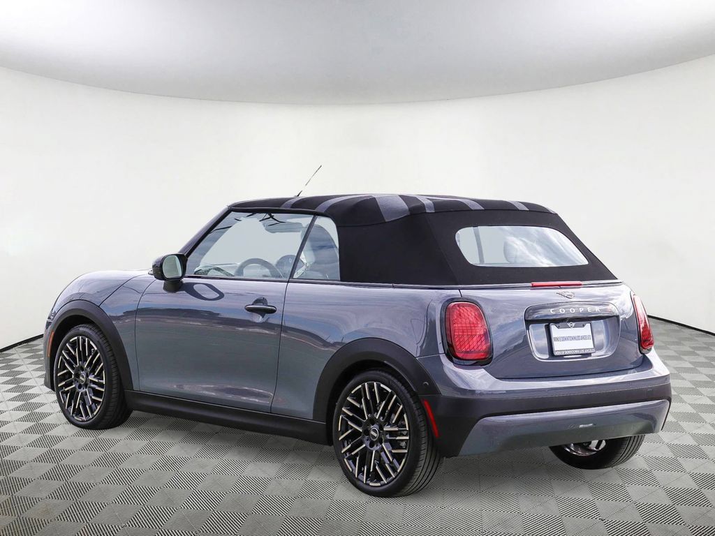 Used 2026 MINI Cooper S FWD image 8