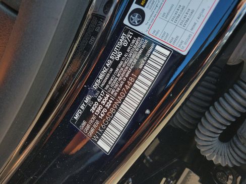 Used 2022 Mercedes-Benz S 500 4MATIC image 32