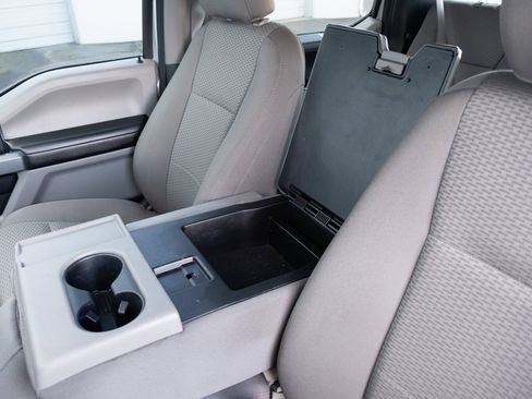 Used 2019 Ford F150 XLT image 9