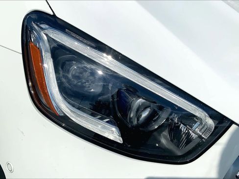 Certified 2020 Mercedes-Benz GLC 300 image 28