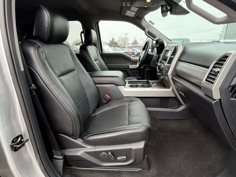 Used 2018 Ford F250 Lariat w/ Lariat Ultimate Package image 17