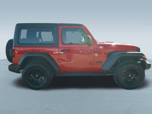 Used 2024 Jeep Wrangler Sport S image 9