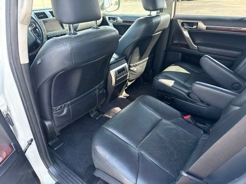 Used 2019 Lexus GX 460 Premium AWD/4WD image 19