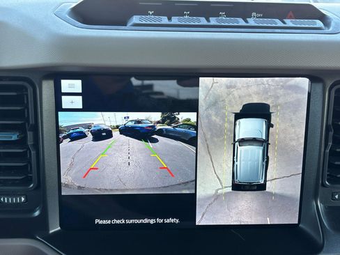 Used 2021 Ford Bronco Wildtrak image 22