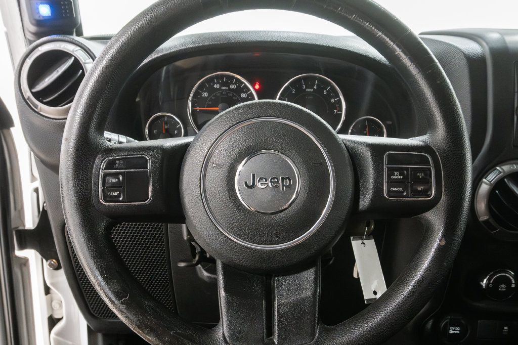 Used 2015 Jeep Wrangler Sport AWD/4WD image 10