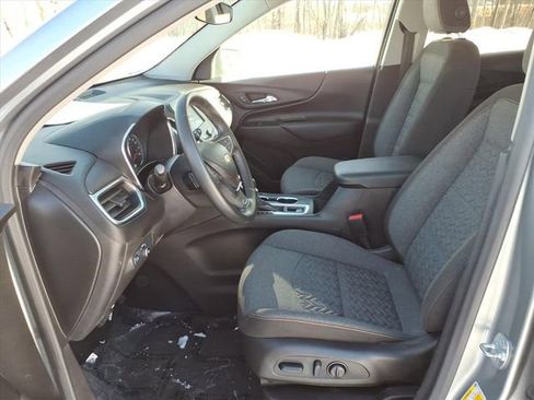 Used 2024 Chevrolet Equinox LT image 12
