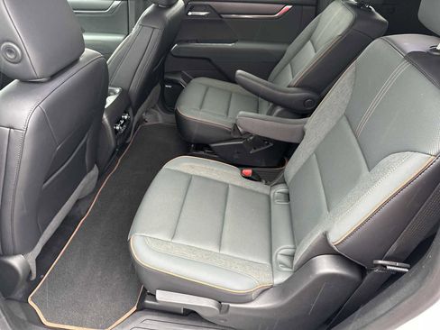 Used 2025 GMC Acadia AT4 w/ LPO, Floor Liner Package AWD/4WD image 21