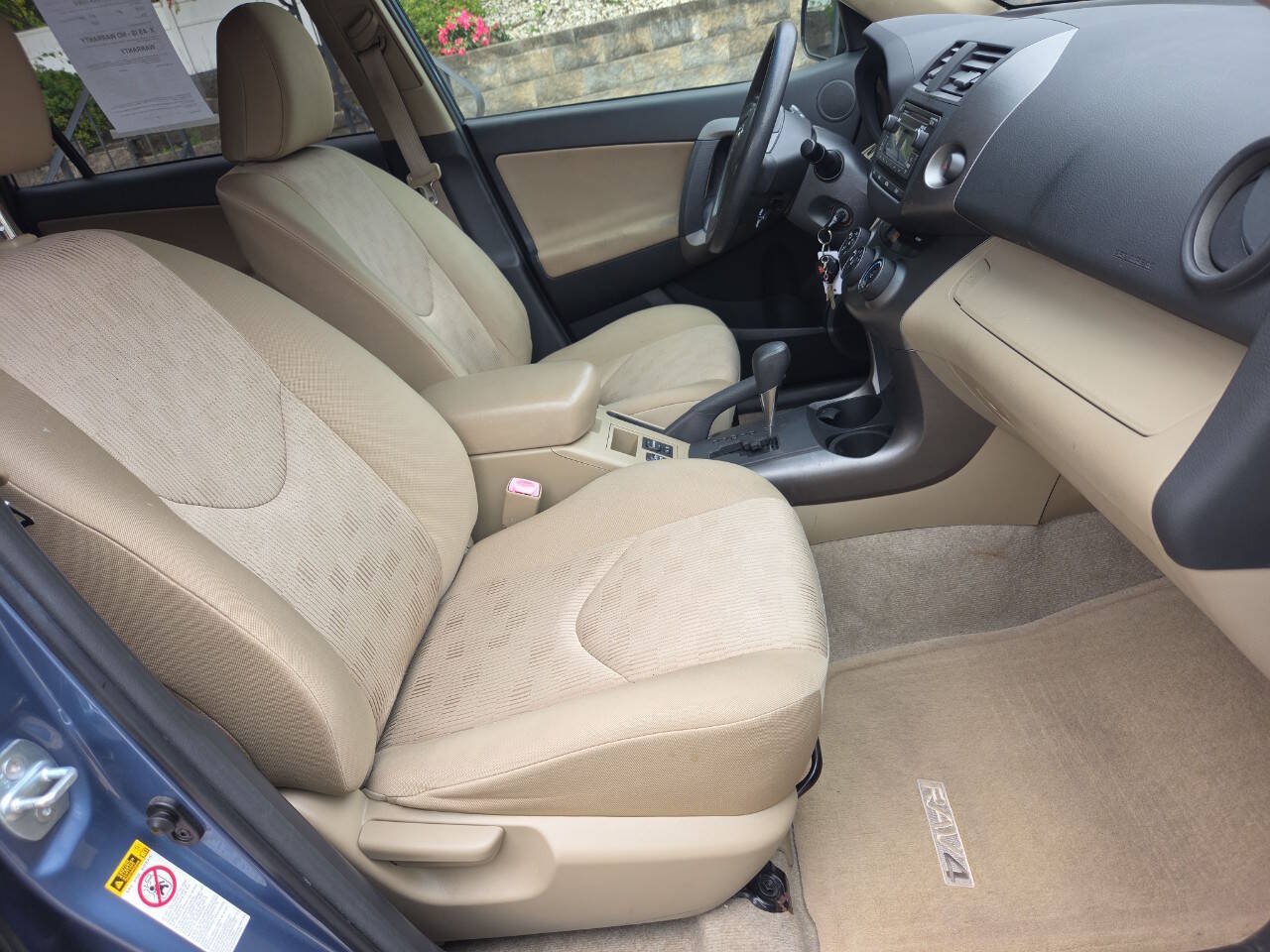 Used 2012 Toyota RAV4 FWD w/ Value Pkg image 23