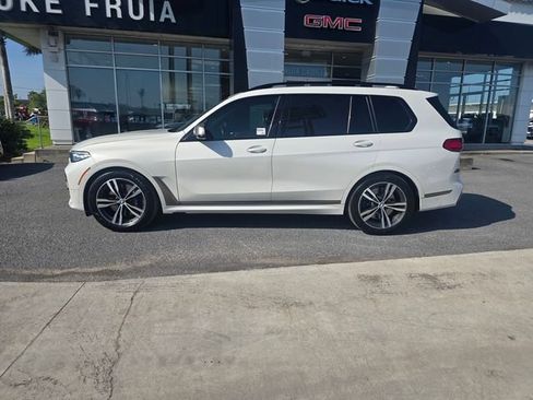 Used 2020 BMW X7 M50i w/ Dynamic Handling Package AWD/4WD image 8