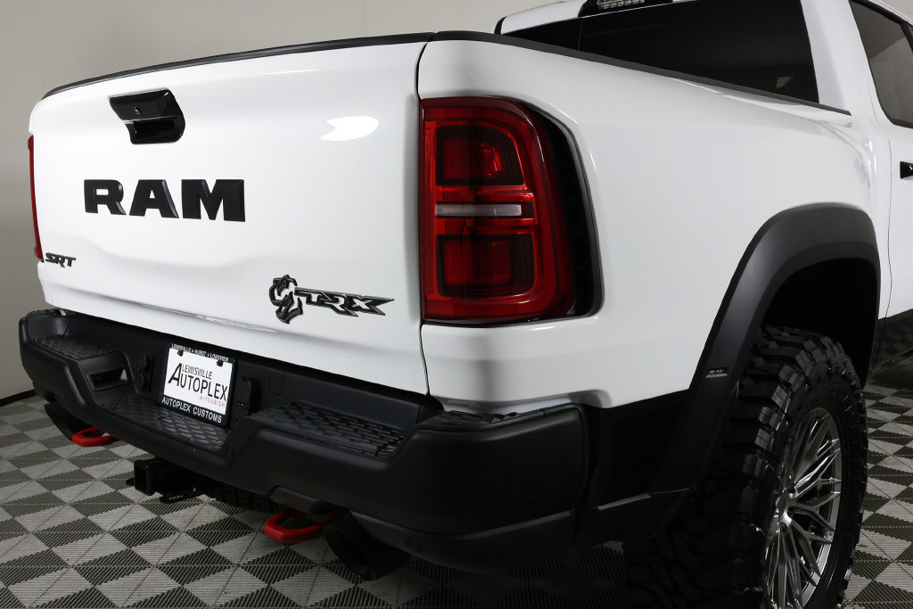 Used 2027 RAM 1500 4x4 Crew Cab image 50