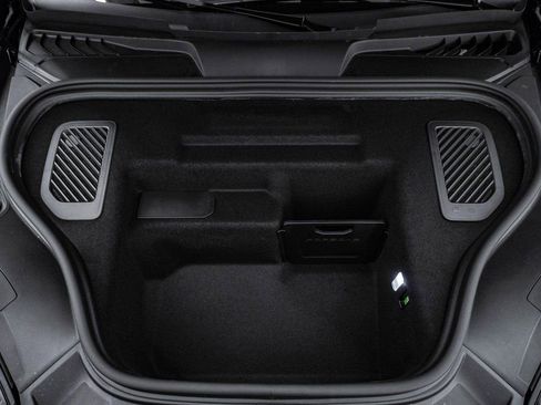 New 2026 Porsche Macan 4 Electric image 29