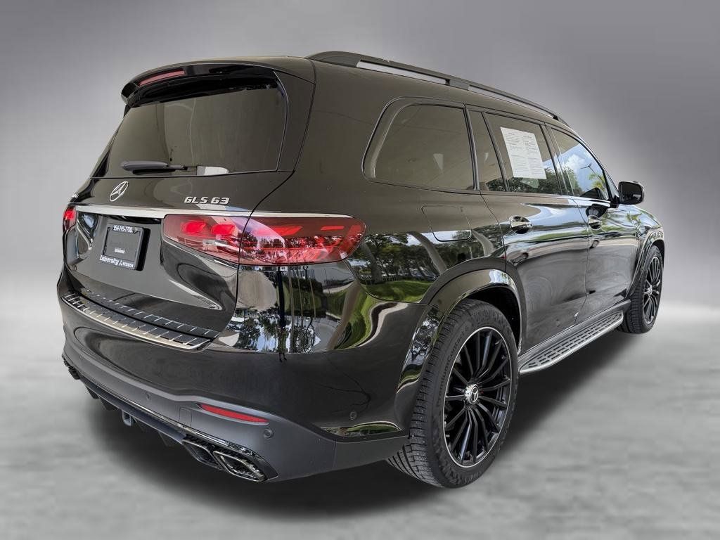 Used 2024 Mercedes-Benz GLS 63 AMG 4MATIC image 3