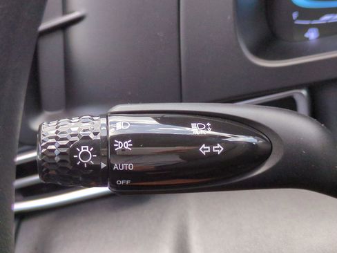 New 2025 Hyundai Elantra SE FWD image 25