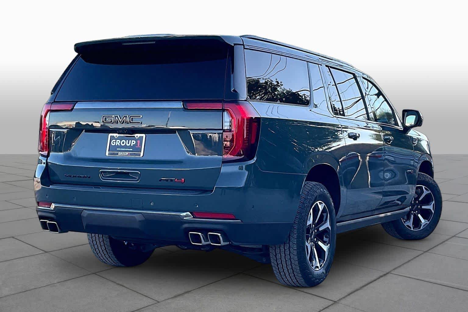 Used 2026 GMC Yukon XL AT4 w/ AT4 Premium Package AWD/4WD image 13
