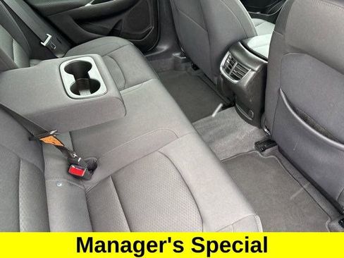 Used 2023 Chevrolet Malibu LT FWD image 36