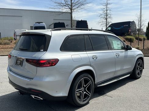 New 2026 Mercedes-Benz GLS 450 4MATIC image 8