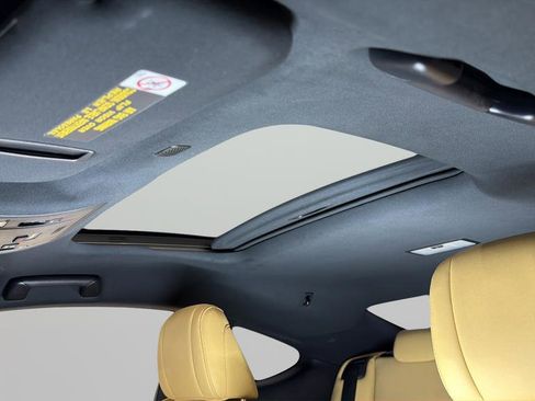 Used 2019 Lexus RC 300 AWD w/ Premium Package image 31