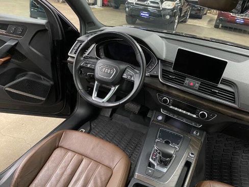 Used 2018 Audi Q5 2.0T Premium Plus w/ Premium Plus Package image 19