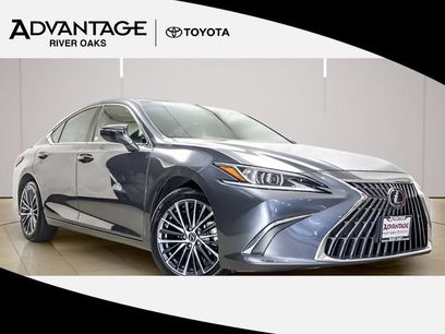 Used 2023 Lexus ES 250 w/ Premium Package