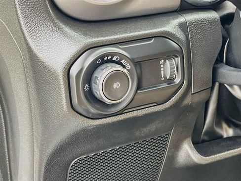 Used 2023 Jeep Wrangler Unlimited Sport AWD/4WD image 10
