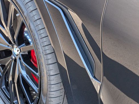 Used 2025 BMW X6 M60i image 29