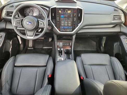 Used 2025 Subaru Ascent Touring AWD/4WD image 14