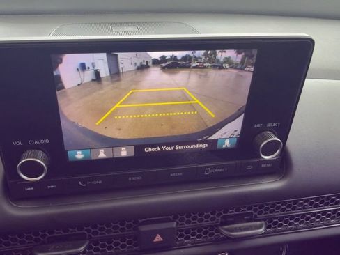 Used 2025 Honda HR-V Sport image 26