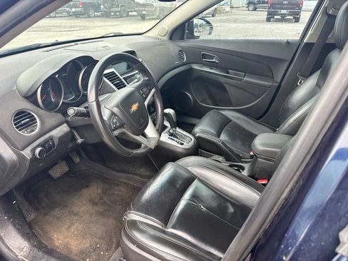 Used 2011 Chevrolet Cruze LT FWD image 10