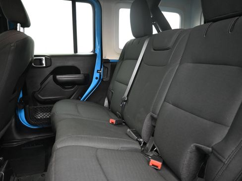 Used 2021 Jeep Wrangler Unlimited Sport AWD/4WD image 21