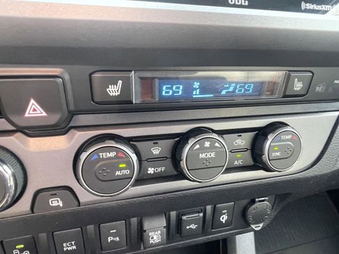 Used 2023 Toyota Tacoma TRD Pro image 17