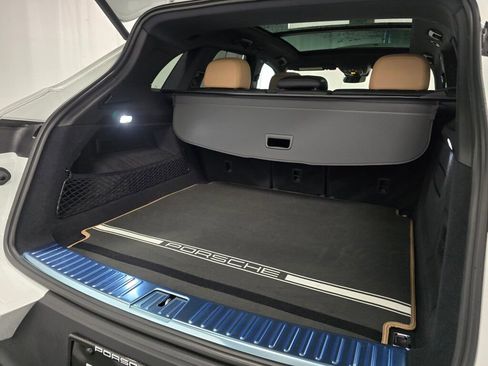 New 2026 Porsche Cayenne AWD/4WD image 24