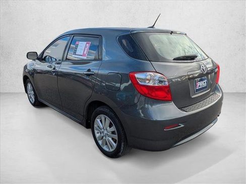 Used 2010 Toyota Matrix image 7