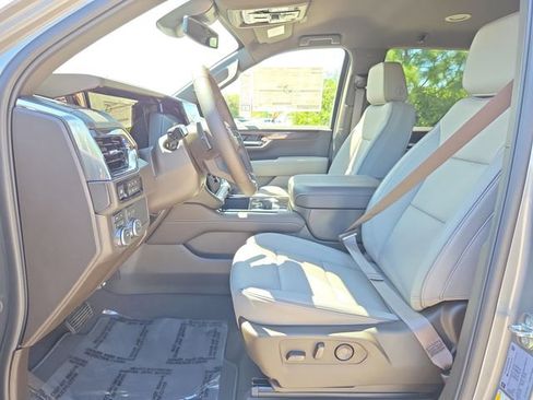 New 2026 GMC Yukon Elevation image 18