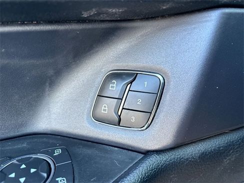 Used 2021 Ford Expedition Max Limited image 30