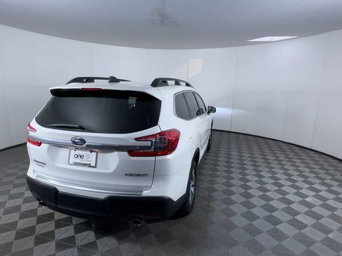 Used 2023 Subaru Ascent Premium w/ Convenience Package AWD/4WD image 8