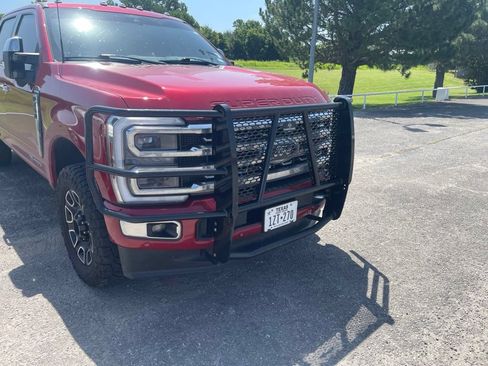 Used 2024 Ford F250 Platinum AWD/4WD image 2