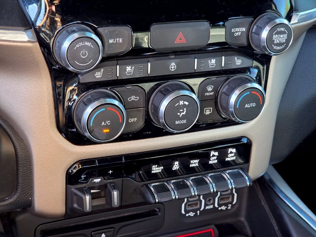 Used 2019 RAM 2500 Laramie AWD/4WD image 30