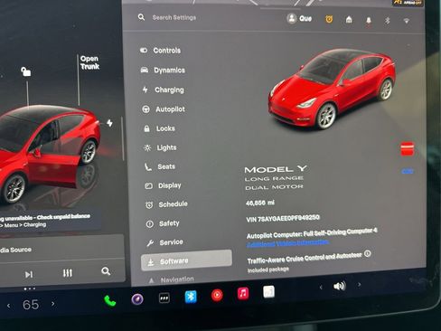 Used 2023 Tesla Model Y Long Range AWD/4WD image 39