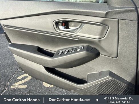 Used 2025 Honda Accord SE image 10