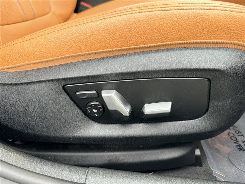 Used 2017 BMW 540i RWD image 15
