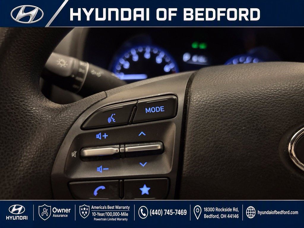 Used 2023 Hyundai Kona SE w/ Cargo Package AWD/4WD image 18