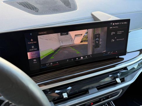 Certified 2025 BMW X7 xDrive40i AWD/4WD image 27