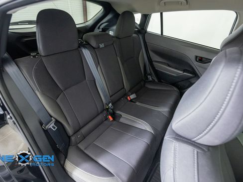 Used 2025 Subaru Crosstrek 2.5i Premium w/ Crosstrek Mirror Package AWD/4WD image 37