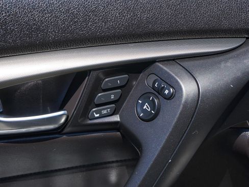Used 2012 Acura TL w/ Technology Package FWD image 10