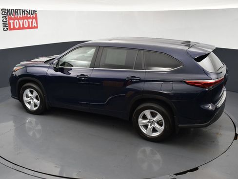 Used 2023 Toyota Highlander L FWD image 20