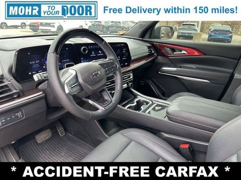 Used 2024 Chevrolet Traverse Z71 w/ Enhanced Driving Package image 13