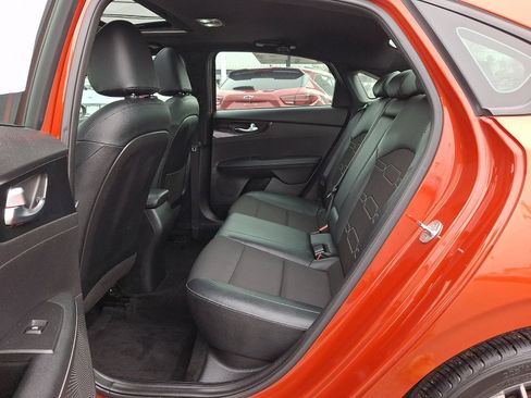 Used 2022 Kia Forte GT-Line w/ GT-Line Premium Package image 10