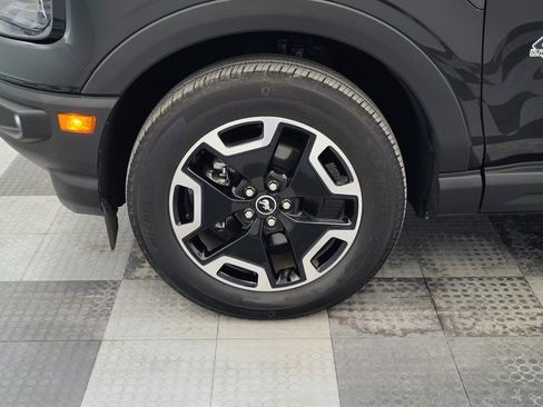 Used 2024 Ford Bronco Sport Outer Banks w/ Tech Package image 15